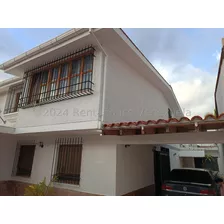 Mls #24-17715 Casa En Venta En Alto Prado 