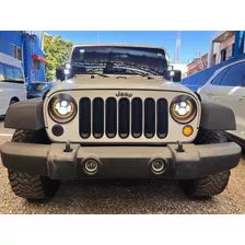 Jeep Wangler Sahara Unlimited .