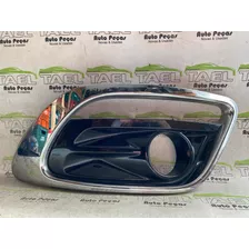 Moldura Farol Milha Direito Renault Fluence 2015 261a20635r