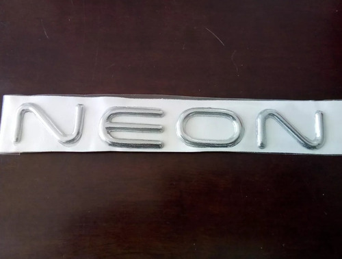 Emblema Dodge Neon Letras Foto 2