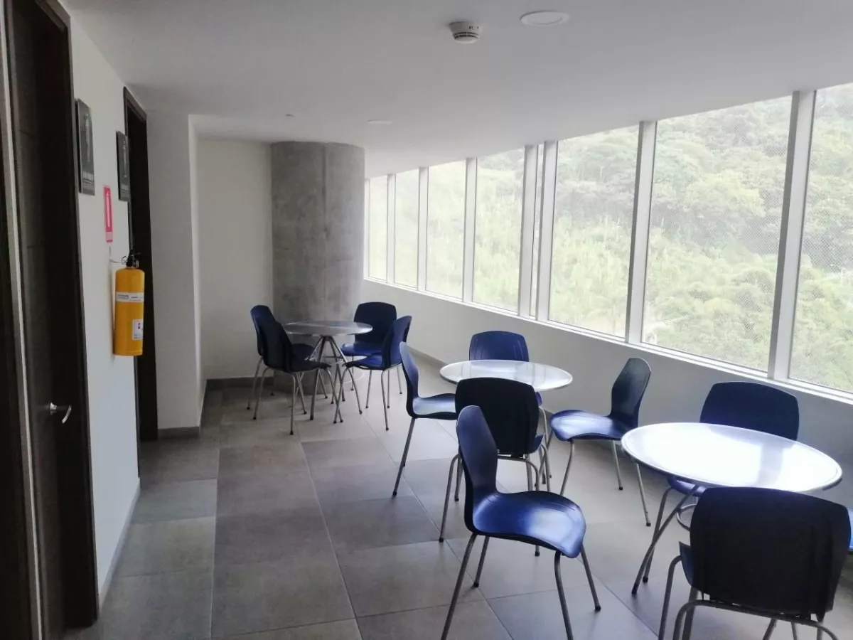 Oficina En Arriendo O Venta Medellin Sector Loma De San Julian 