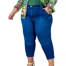 Calça Capri - Plus Size