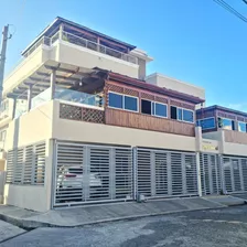 Vendo Apto 3er Nivel Semi Nuevo 3 Hab/ 138 Mt2 En San Isidro