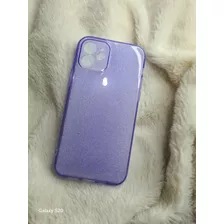 Funda iPhone 12 Morado