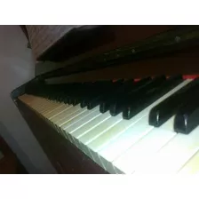 Piano Vertical Breyer