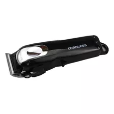 Cortadora De Pelo Geemy Gm-805 Negra 100v/240v