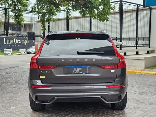 Volvo Xc60 2.0 T8 Awd Recharge Año 2022 - Autopremium - 7