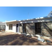 Venta Casa 2 Dormitorios Lomas De Solymar A Estrenar