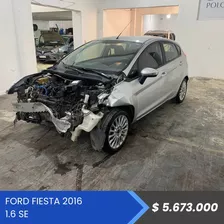 Ford Fiesta 1.6 Se En Marcha Y Andando Chocado Poloautos