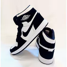 Tenis De Baloncesto J1 Panda 25