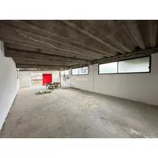 Alquiler Local Galpon Deposito Peñarol Coronel Raíz Y Edison 120m2 Con Baño Y Estacionamiento