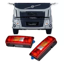 Par De Lanterna Traseira Volvo Vm 210 220 260 240 270 330