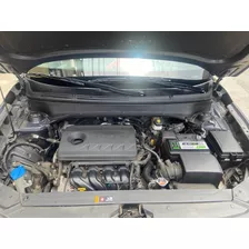 Hyundai Venue Mecanico