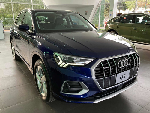 Audi Q3 S Tronic Select