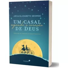 Livro Um Casal Segundo Coração De Deus