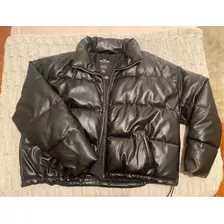 Campera Negra Engomada Puffer Hollister