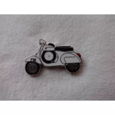 Pin Moto Vespa Motoneta Blanca Piaggio Metalico Siambretta