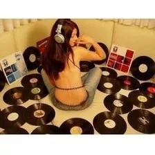 25 Mini Discos De Vinil Compactos 17cm Decoração Convite