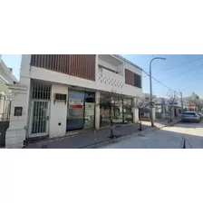 Se Vende Inmueble , Ubicado A 50 Mts. De La Plaza Principal De La Ciudad De Villa Dolores - Traslasierra- Cordoba,con Un Potencial Importante Para Un Desarrollo Inmobiliario O Centro Comercial .