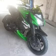 Kawasaki Z1000 