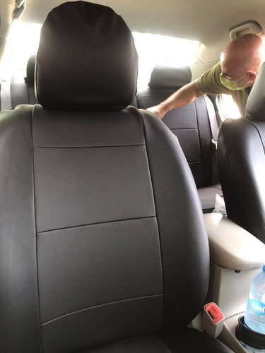 Cubteasiento Ford Figo, 15 Combinaciones Foto 7