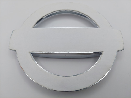 Emblema Parrilla Nissan Altima Para Modelos Del 2007 Al 2012 Foto 3