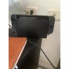 Nintendo Switch Liberada + Dos Mandos + Pantalla Portátil