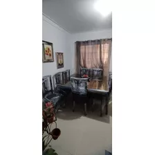 Vendo Juego De Comedor Caoba De 8 Sillas Cuadrado 