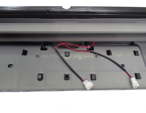 Parachoque Trasero Cromado Toyota Hilux 2.5 Y 3.0 2012-2015 Foto 6