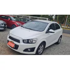 Chevrolet Sonic Lt 2016