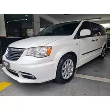 Chrysler Town & Country Touring 3.6 (aut) Gasolina Automát