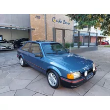 Escort Xr3 1.6 Azul Teto Solar Pneus Novos Impecável