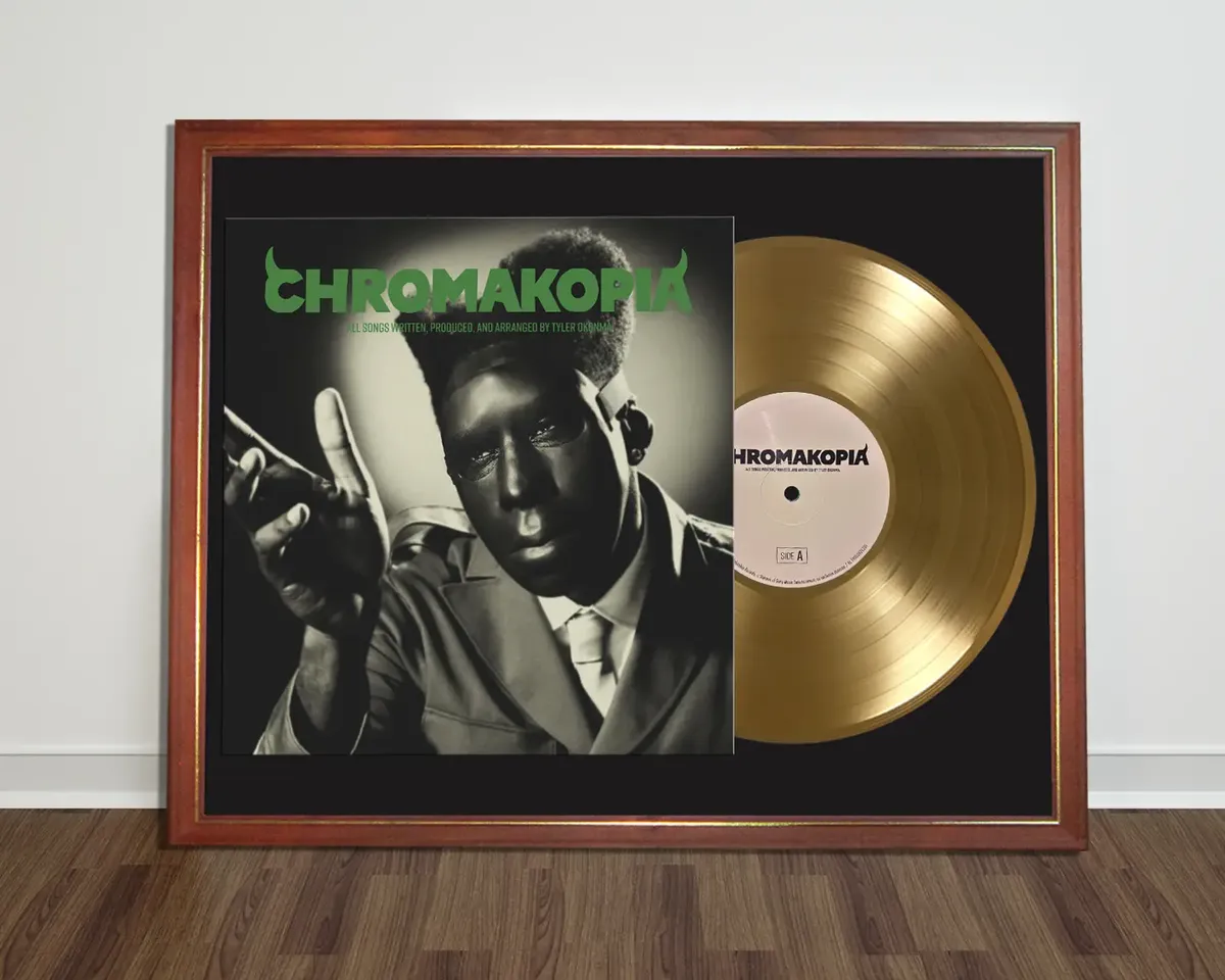 Tyler, The Creator Chromakopia Tapa Lp Y Disco Oro En Cuadro Estándar