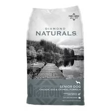 Alimento Diamond Naturals Para Perro Senior De Raza Pequeña, Mediana Y Grande Sabor Pollo, Huevo Y Avena En Bolsa De 18lb