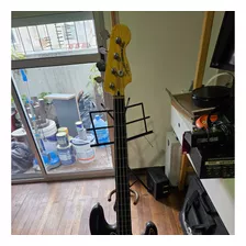 Squier - Classic Vibe '60s Presicion Bass