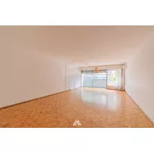 Venta Apartamento 3 Dormitorios A 1 Cuadra Rambla