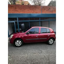 Renault Clío 1.6