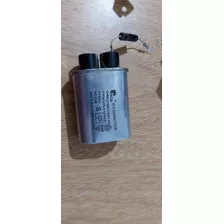 Capacitor Microondas 0.90mf +/- 3% 50/60 Hz Ch85