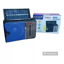 Radio Portable Recargable Con Linterna Panel Solar Ns-8085s