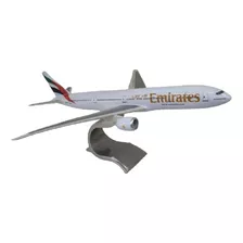 Maquete Avião Em Resina B-777-200 Emirates (33 Cm)