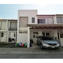 Hermosa Casa En Venta En Fraccionamiento Bosques Hábitat En Zona Plateada De Pachuca