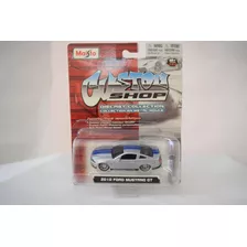 Ford Mustang Gt 2010 Gris Maisto 1/64 C/caja 