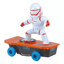 Robô Com Skate Faz Manobras Brinquedo Divertido Novo