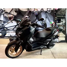 Yamaha Xmax 300