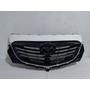 Emblema Logotipo Mazda 2 2019 Delantero Detalle Rayones #3