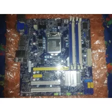 Mainboard Foxconn H77m Socket 1155 En Buen Estado 