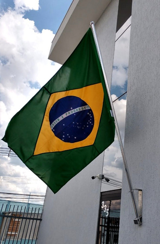 Bandeira Do Brasil 68x97cm, Mastro 150cm Com Suporte Parede