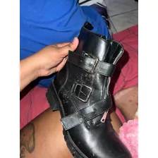 Bota Prada