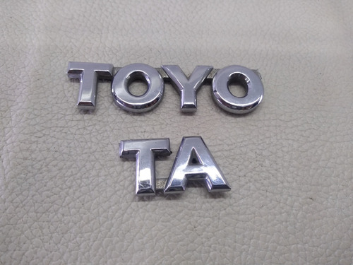 Emblema Letras Cajuela Detalle Toyota Camry Mod 04-06 Orig Foto 6