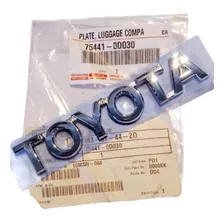 Emblema Tapa De Baúl Toyota Etiosnuevo Original 754410d030